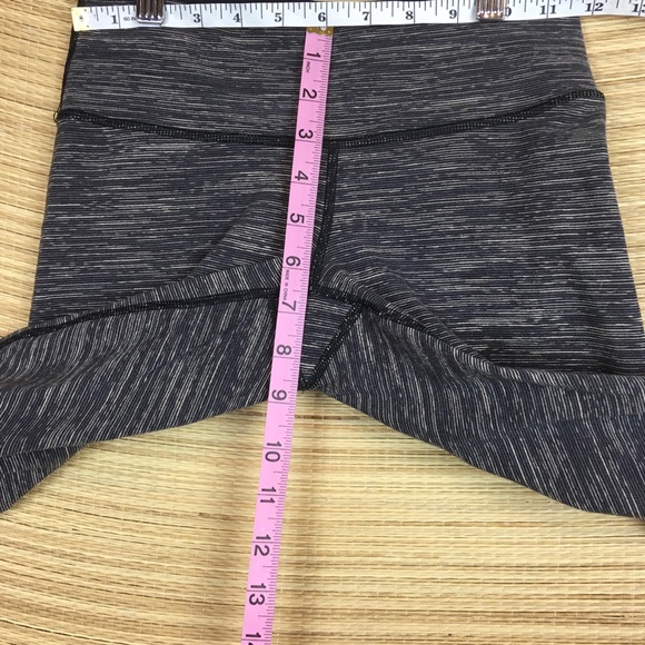 Lululemon Wunder Under midrise crop EUC Heather black Size 4 - Picture 11 of 11